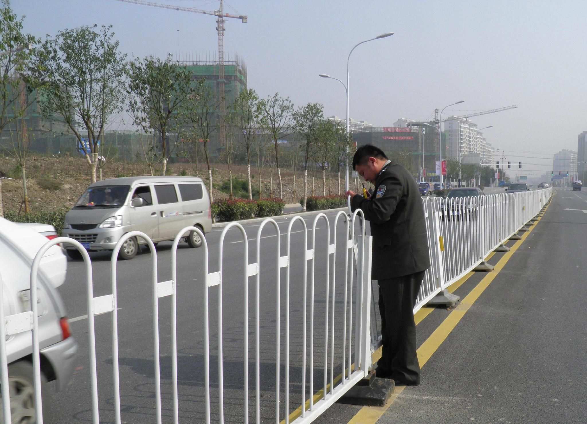 <a href='https://www.laiyongfei.com/hulan/' target='_blank'><u>道路护栏</u></a>网市场及其应用